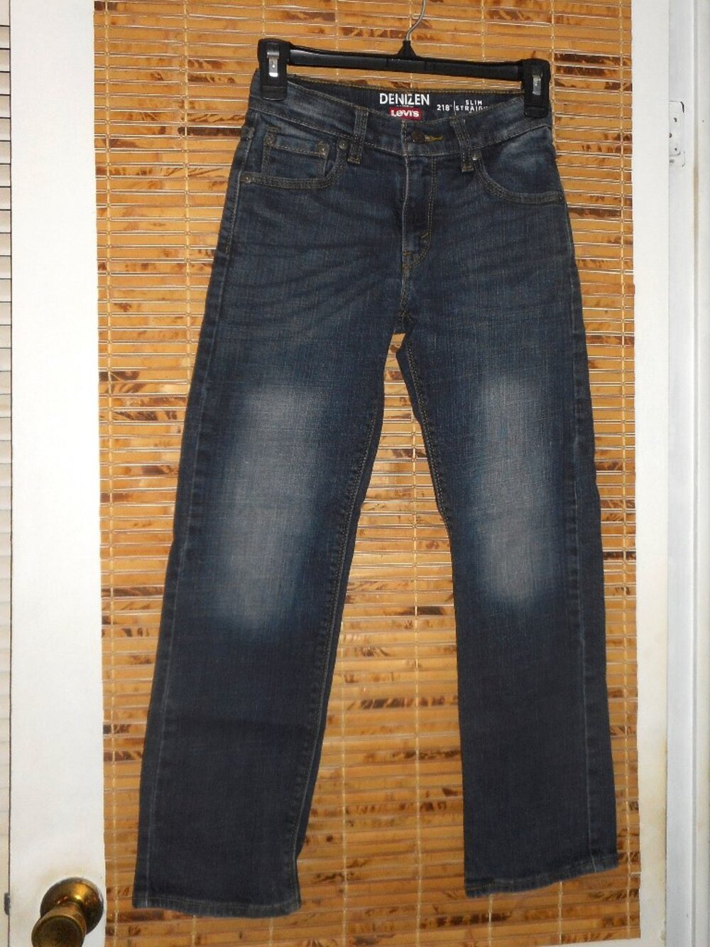 Levi’s 218 Denizen Slim Straight Blue Jeans *Tag Size: Regular 10
